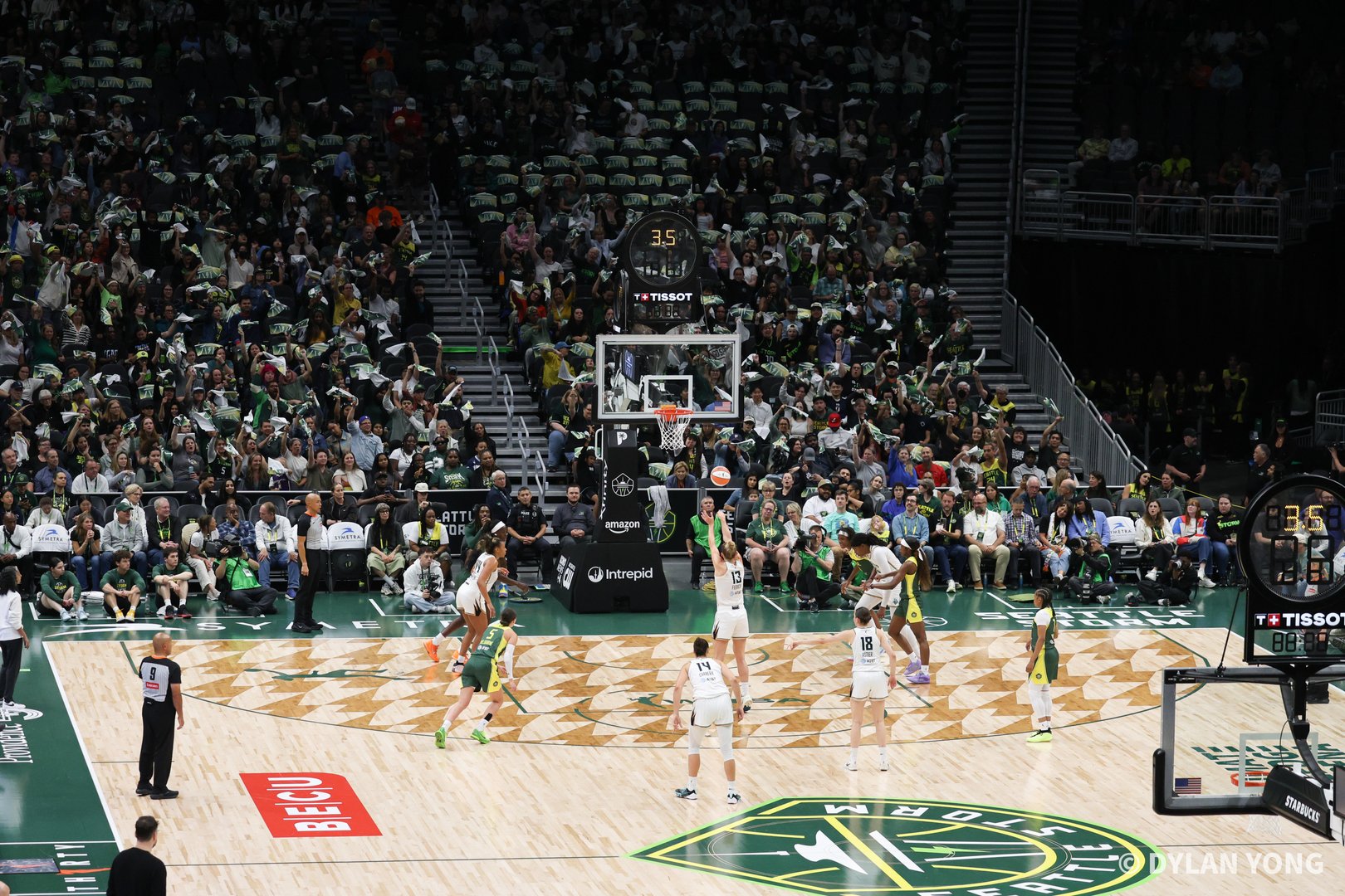 Seattle Storm Defeat New York Liberty at Home