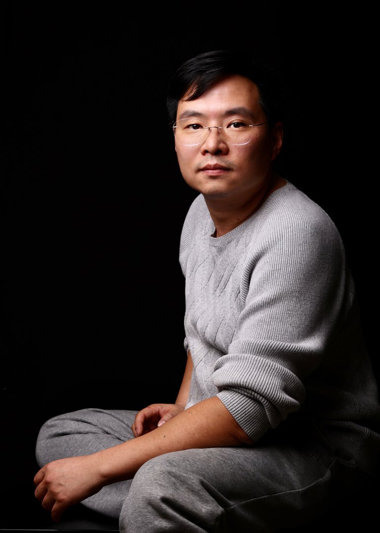 Louis yang